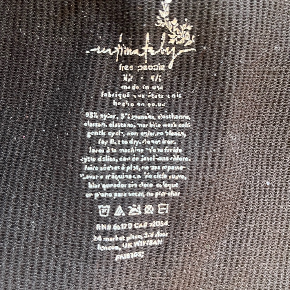 Intimately Free People Black Ribbed Short Sleeve Top Size M/L - Picture 3 of 6